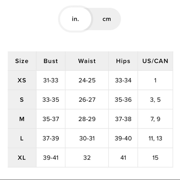 Fashion Nova Mayra Jumpsuit NWT - Picture 13 of 15